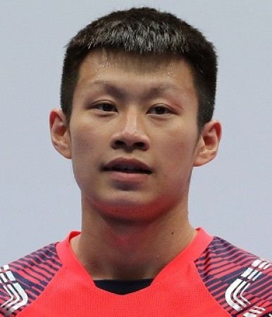 任翔宇（シアンユ・レン）